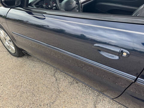 2004 Chrysler Sebring LXi