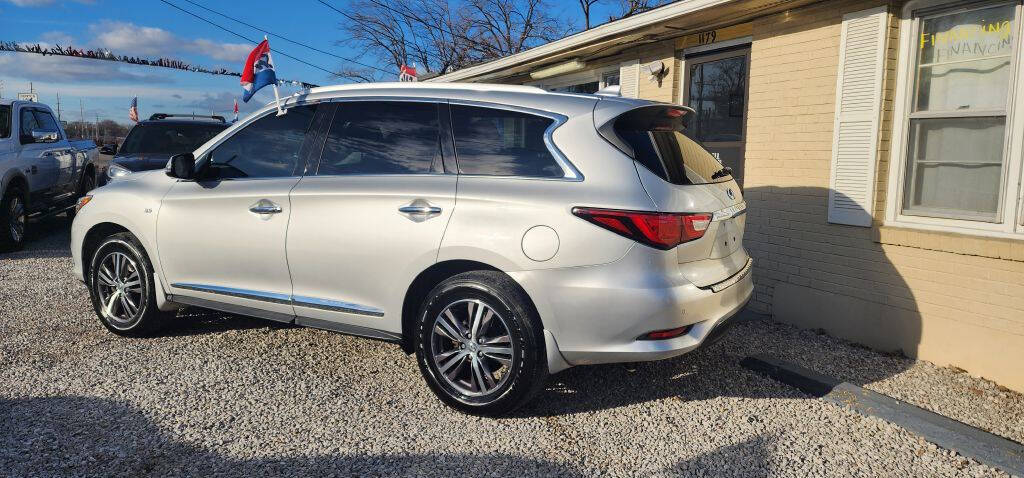 2018 INFINITI QX60 for sale at ESELL AUTO SALES in Cahokia, IL