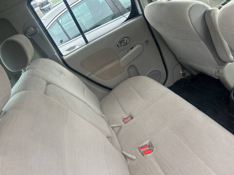 2012 Nissan cube 1.8