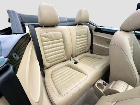 2013 Volkswagen Beetle Convertible