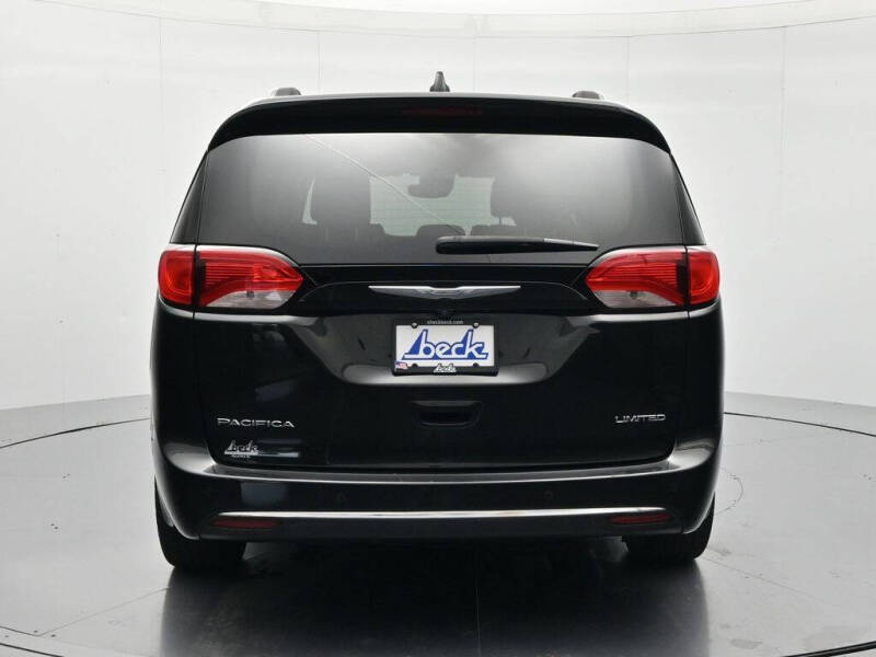 2017 Chrysler Pacifica Limited