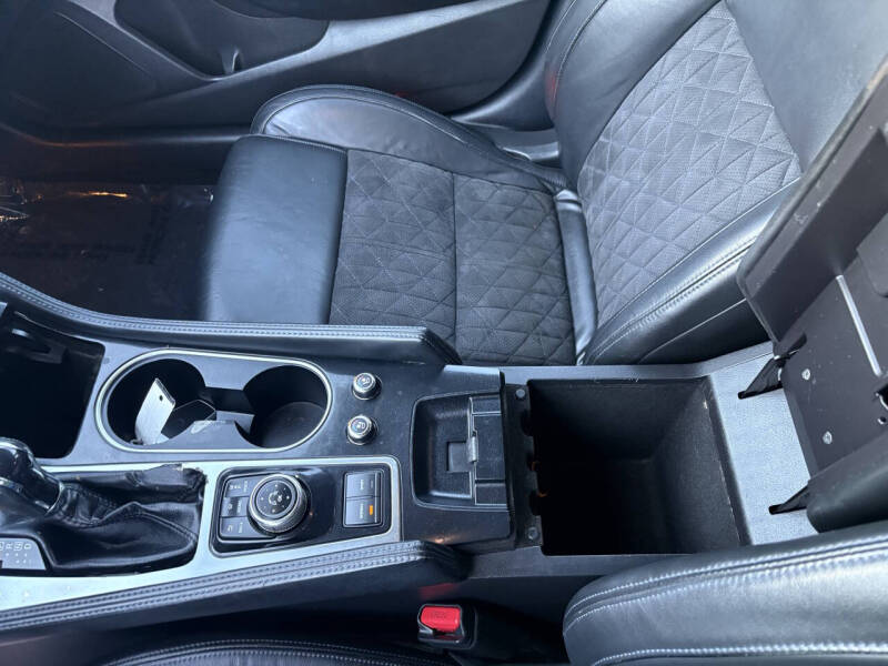 2017 Nissan Maxima 3.5 SR