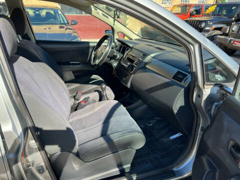 2009 Nissan Versa 1.8 S