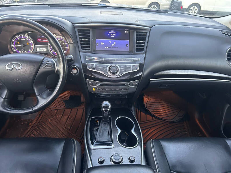 2017 INFINITI QX60 Base photo 15