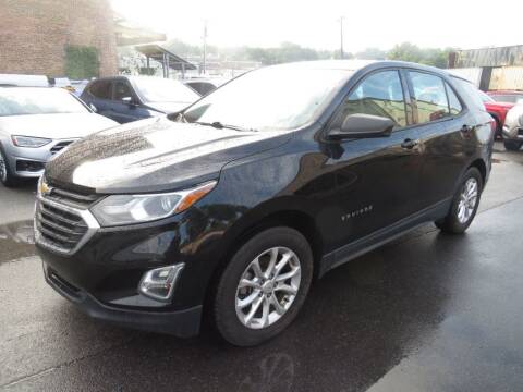 2018 Chevrolet Equinox for sale at Saw Mill Auto in Yonkers NY