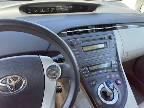 2011 Toyota Prius Two