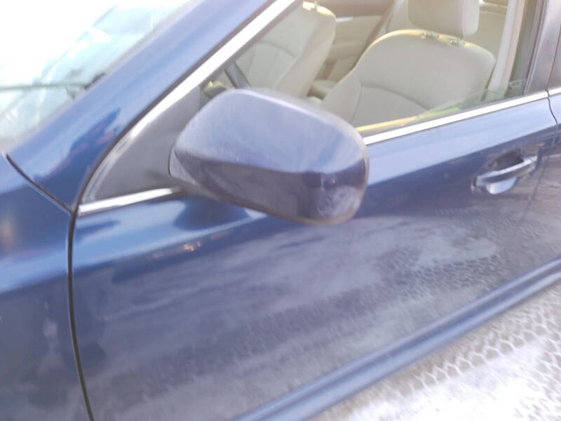 2011 Subaru Legacy 2.5i Premium