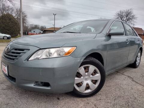 2007 Toyota Camry for sale at Car Castle in Zion IL