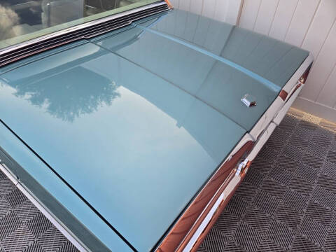 1964 Ford Thunderbird