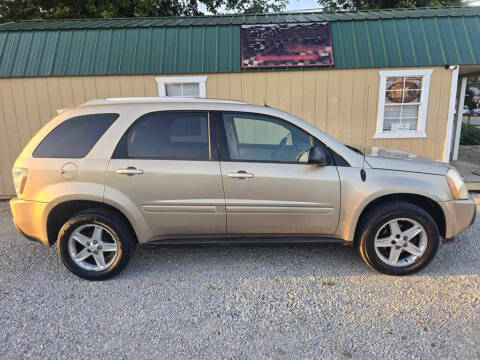 2005 Chevrolet Equinox for sale at Claborn Motors, INC in Cambridge City IN