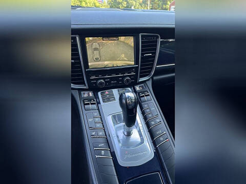 2011 Porsche Panamera