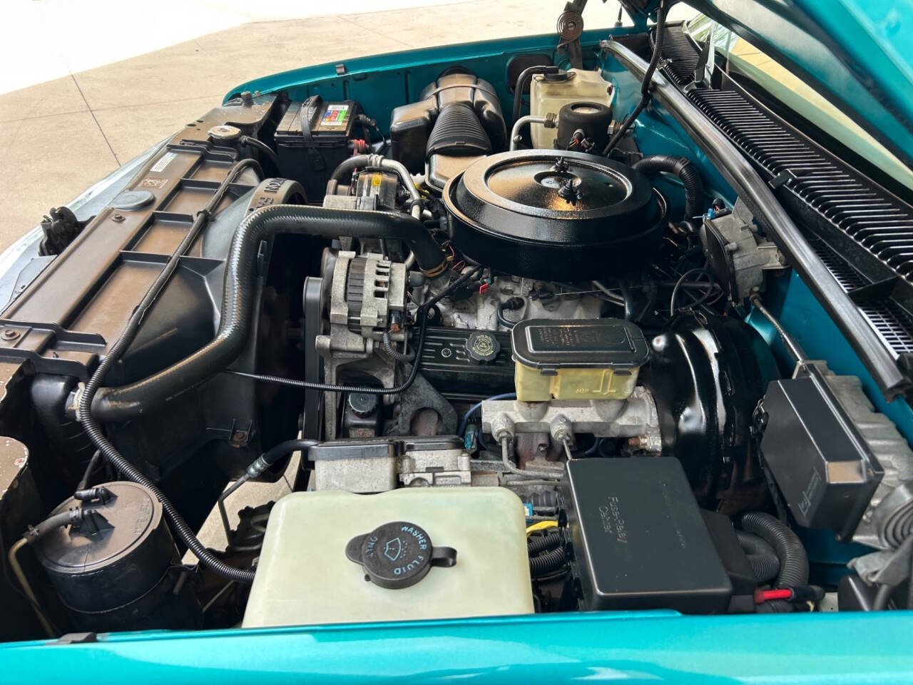 1995 Chevrolet C/K 1500 Series 32