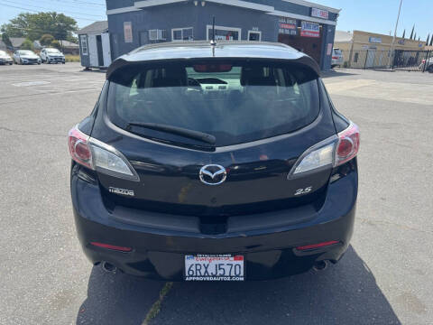 2011 Mazda MAZDA3 s Grand Touring