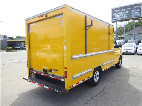 2018 GMC Savana 3500