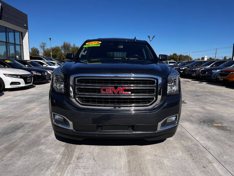 2019 GMC Yukon SLE