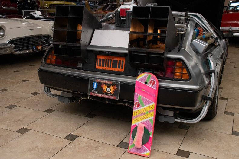 1981 DeLorean DMC-12