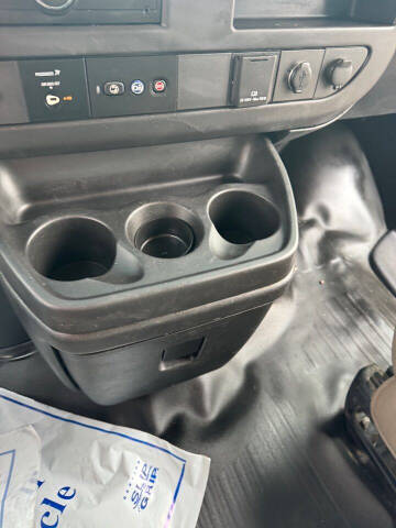 2017 GMC Savana 2500