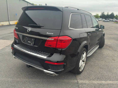 2016 Mercedes-Benz GL-Class GL 550 4MATIC
