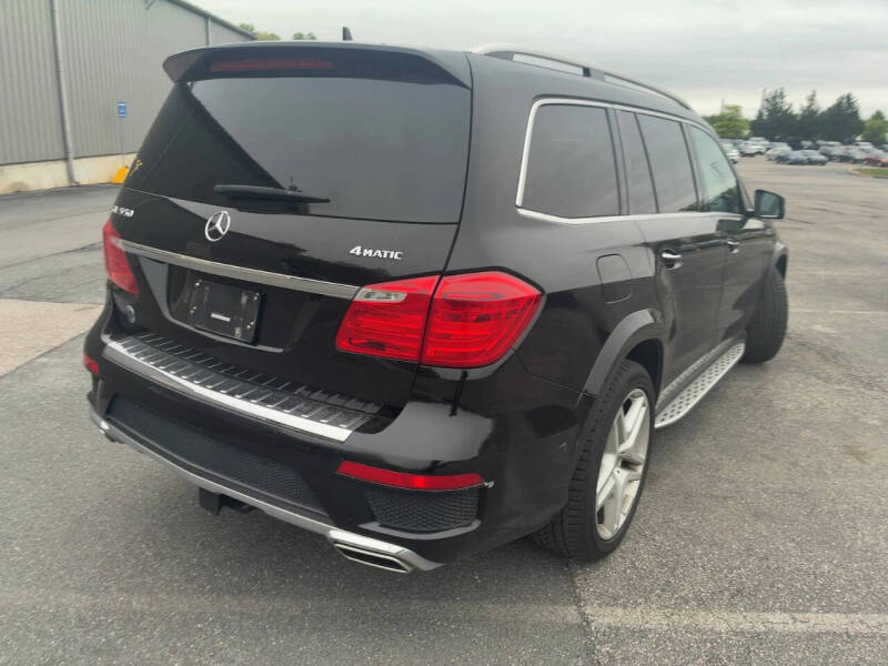 2016 Mercedes-Benz GL-Class GL 550 4MATIC