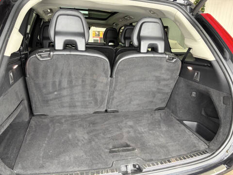 2020 Volvo XC90 T5 Momentum