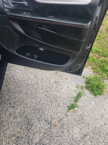 2016 Dodge Grand Caravan R/T