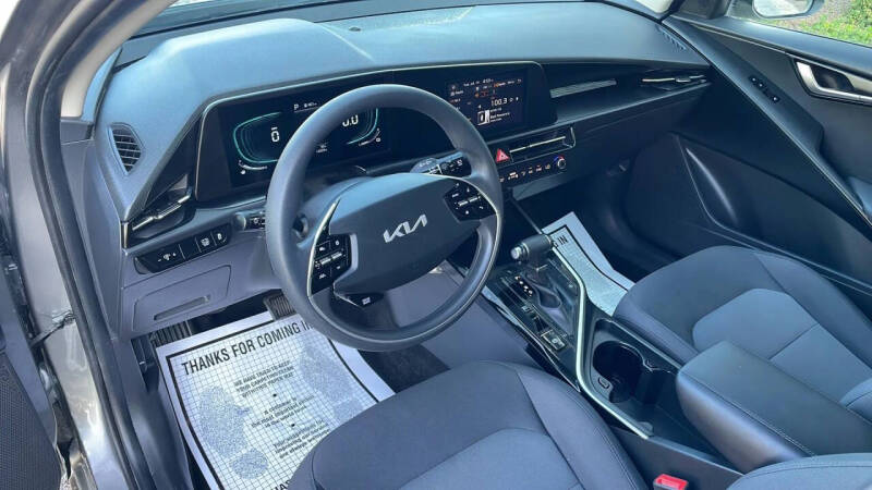 2026 Kia Niro LX