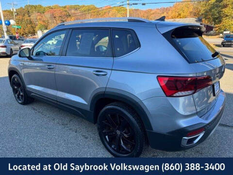 2022 Volkswagen Taos SE 4Motion