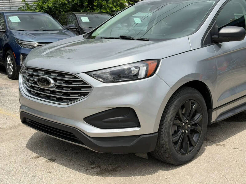 2022 Ford Edge SE