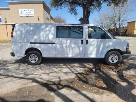 2014 Chevrolet Express 3500