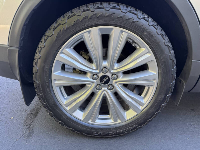 2016 Lincoln MKX Reserve