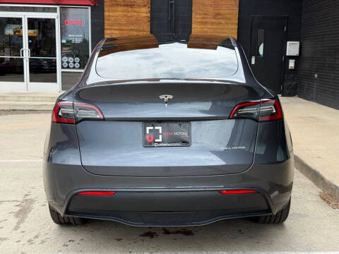 2023 Tesla Model Y Long Range