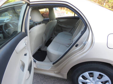 2013 Toyota Corolla LE