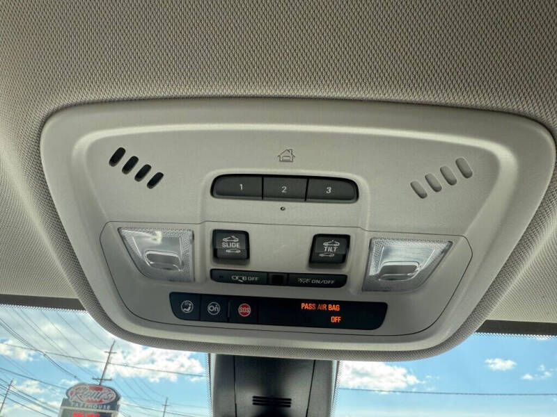 2019 Chevrolet Traverse LT Leather
