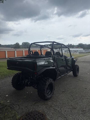 2024 Can-Am Commander Max XT