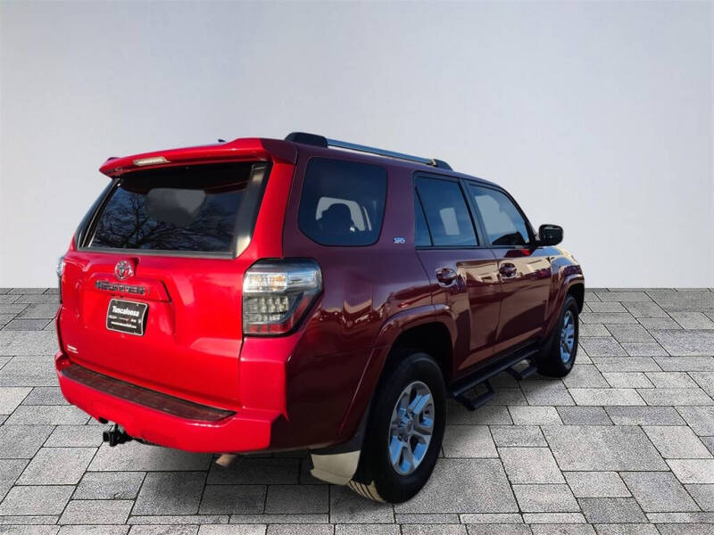 2022 Toyota 4Runner SR5