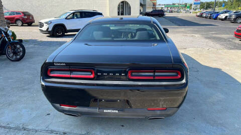 2015 Dodge Challenger SXT