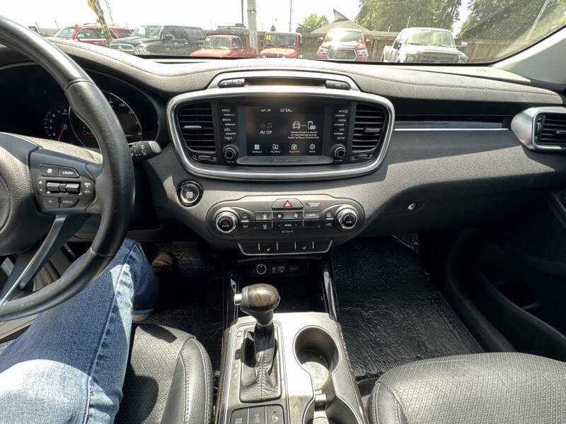 2017 Kia Sorento EX V6