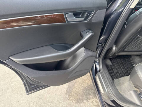 2012 Audi Q5 2.0T quattro Premium Plus