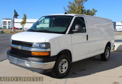 2023 Chevrolet Express 2500