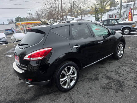 2011 Nissan Murano LE