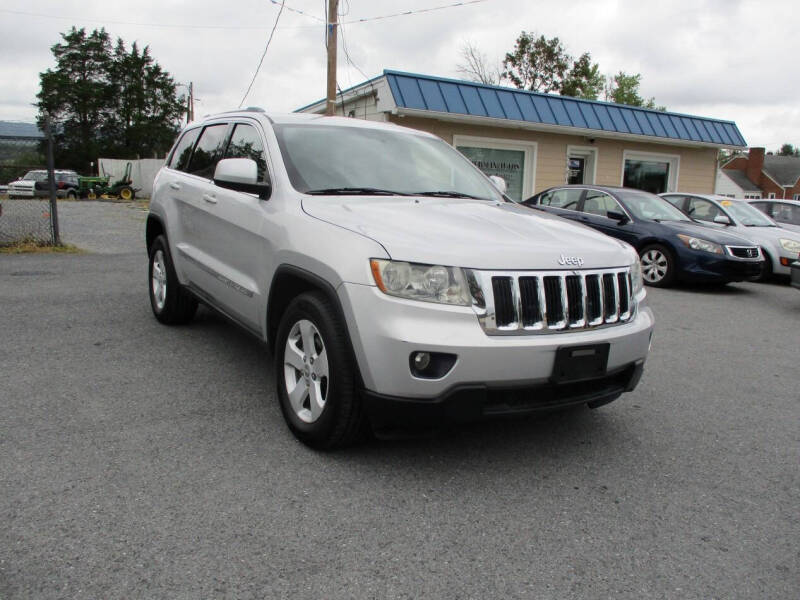 2011 Jeep Grand Cherokee for sale at Supermax Autos in Strasburg VA