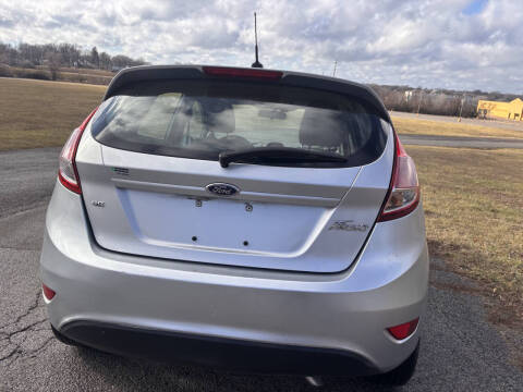 2016 Ford Fiesta SE