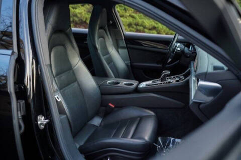 2018 Porsche Panamera 4