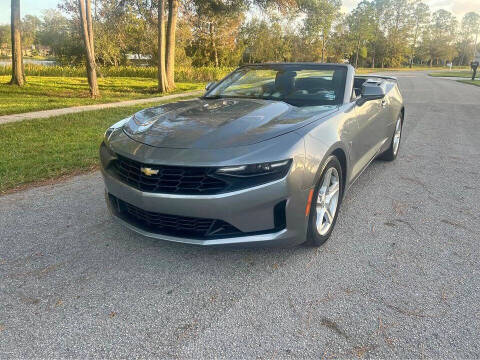 2020 Chevrolet Camaro for sale at CLEAR SKY AUTO GROUP LLC in Land O Lakes FL