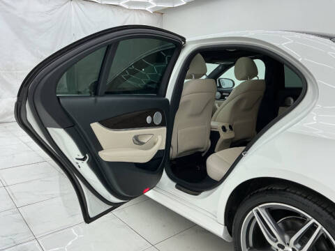 2019 Mercedes-Benz E-Class E 300