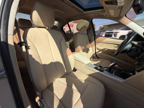 2015 BMW 3 Series 320i xDrive