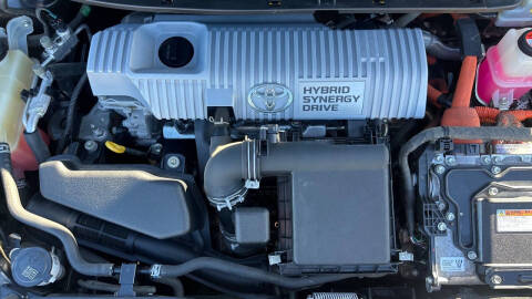 2015 Toyota Prius Three