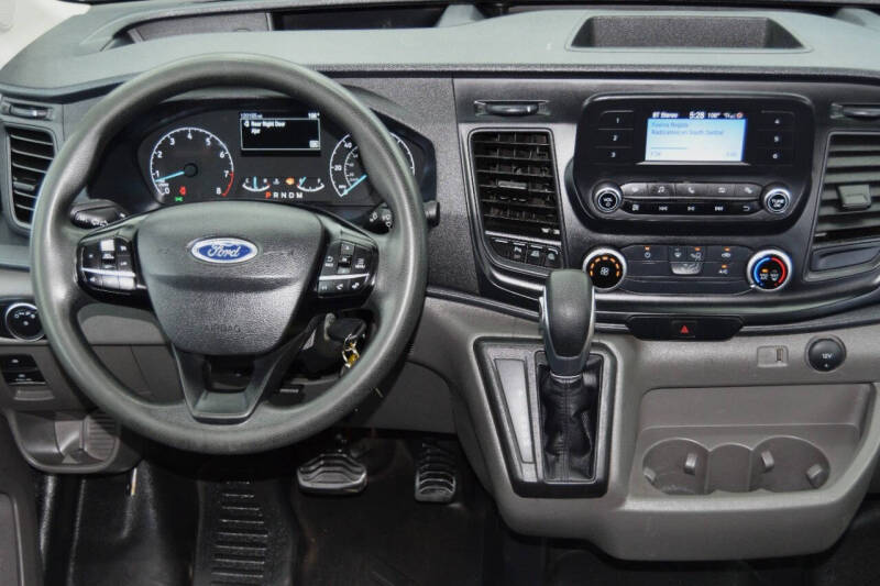 2023 Ford Transit 250