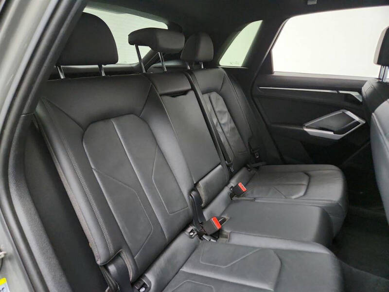 2020 Audi Q3 quattro S line Premium 45 TFSI