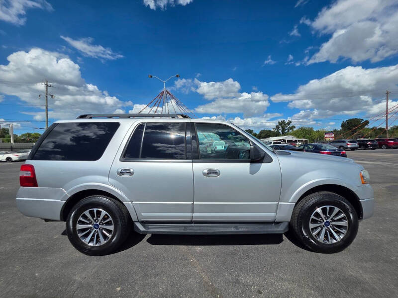 2017 Ford Expedition XLT